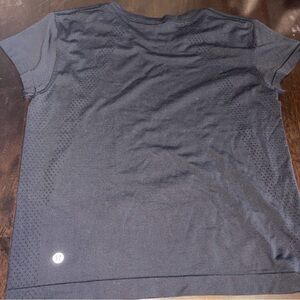 lululemon athletica Women's Short Sleeve Performance Tee - Black